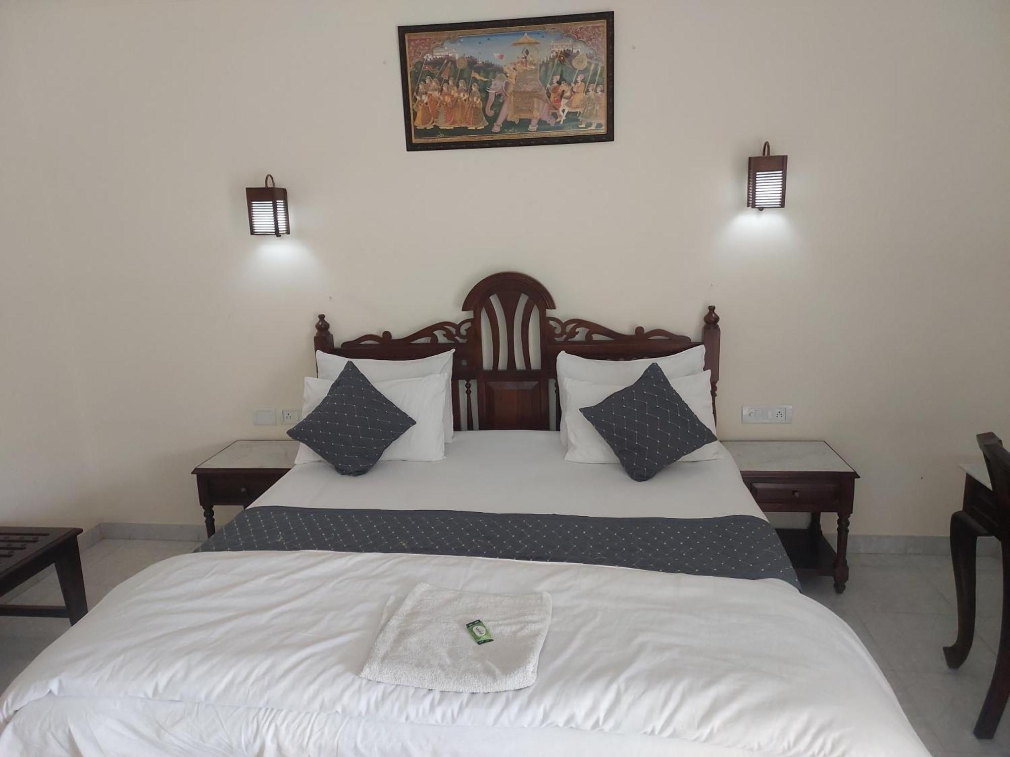 Hotel Tourist Rest House Agra Экстерьер фото
