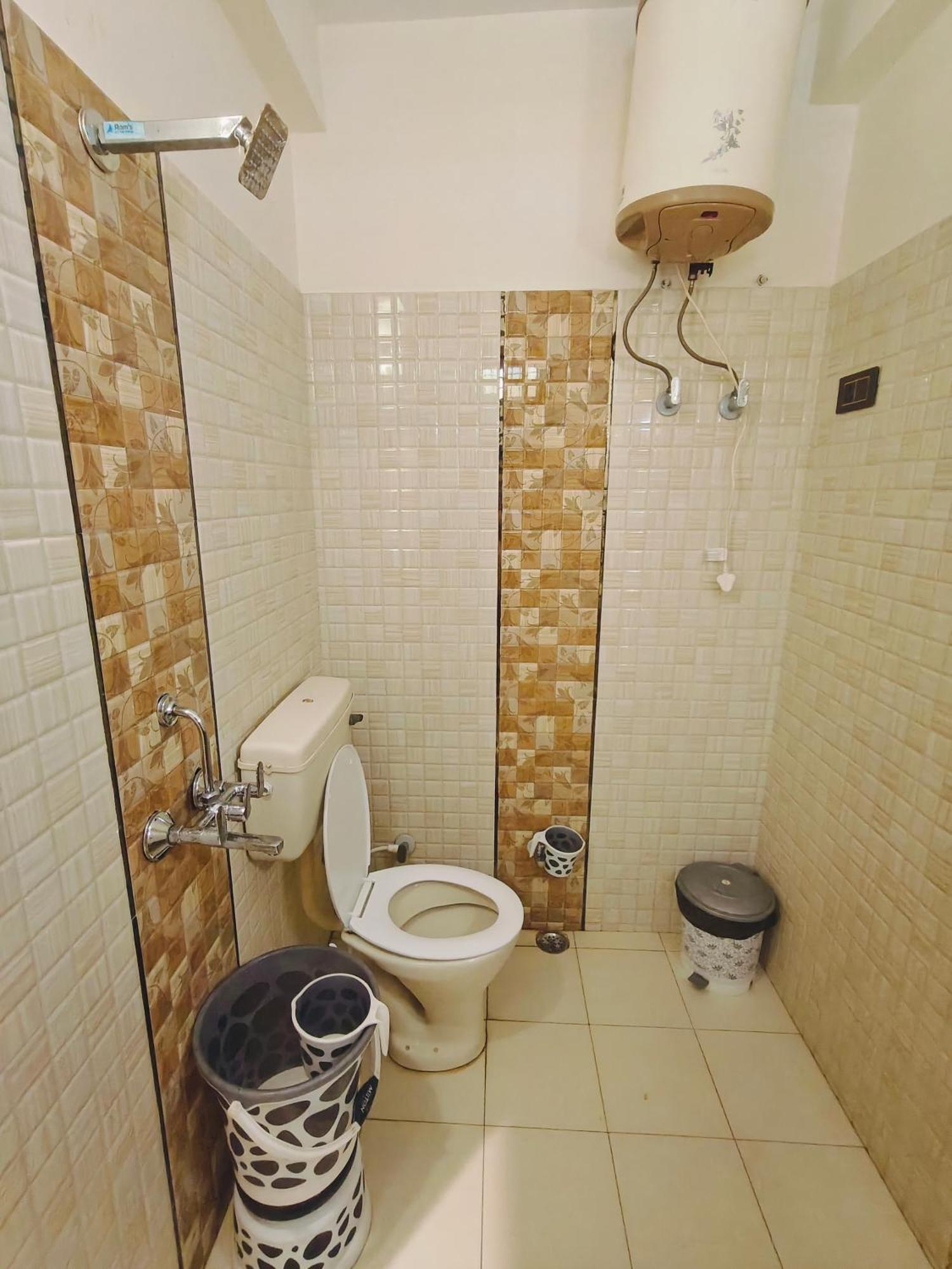 Hotel Tourist Rest House Agra Экстерьер фото