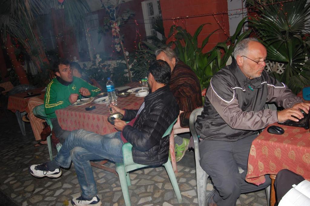 Hotel Tourist Rest House Agra Экстерьер фото